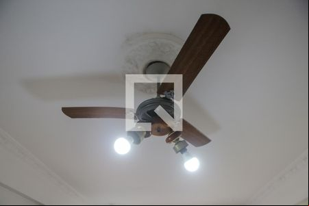 Sala de apartamento para alugar com 2 quartos, 80m² em Boqueirão, Santos