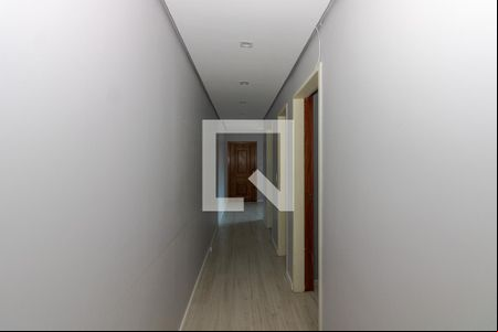 Sala - Corredor de apartamento para alugar com 2 quartos, 55m² em Jardim Itu, Porto Alegre