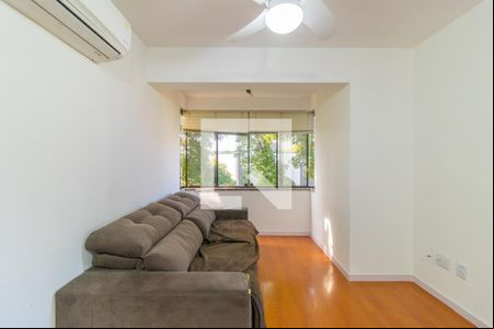 Sala de apartamento para alugar com 2 quartos, 56m² em Glória, Porto Alegre
