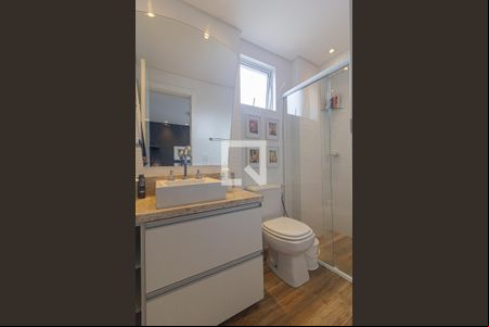Banheiro de casa para alugar com 1 quarto, 43m² em Alto da Rua Xv, Curitiba