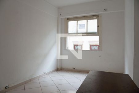 Sala/Quarto de apartamento à venda com 1 quarto, 28m² em Centro, Rio de Janeiro
