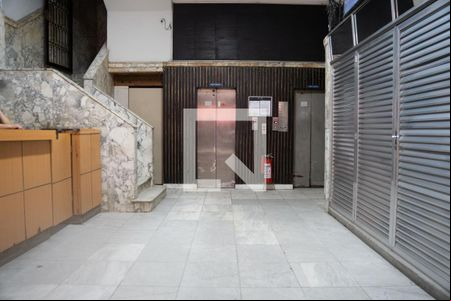 Hall social de apartamento à venda com 1 quarto, 28m² em Centro, Rio de Janeiro