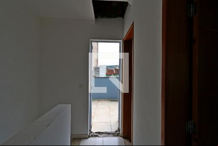 Corredor Piso 2 de casa de condomínio para alugar com 3 quartos, 89m² em Vila Joao Ramalho, Santo André