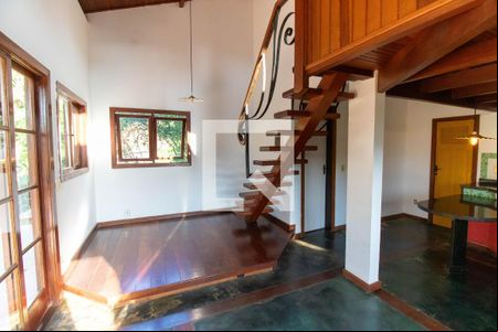 Sala e Cozinha de casa para alugar com 3 quartos, 280m² em Engenho do Mato, Niterói