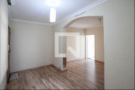 Sala 1 de casa para alugar com 2 quartos, 62m² em Vila Cloris, Belo Horizonte
