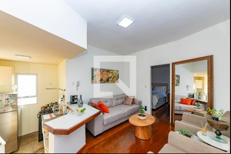 Sala de apartamento à venda com 1 quarto, 50m² em Coração de Jesus, Belo Horizonte