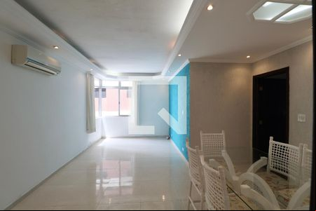 Sala de apartamento para alugar com 4 quartos, 125m² em Vila Luis Antônio, Guarujá