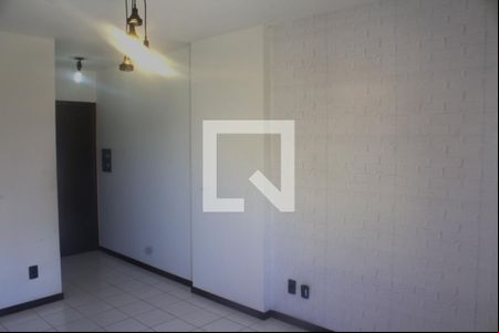 Sala de apartamento para alugar com 1 quarto, 58m² em Pituba, Salvador