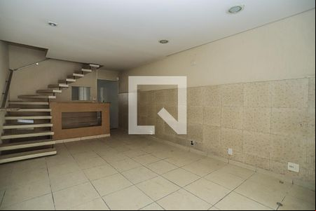 Sala de casa à venda com 3 quartos, 103m² em Alto de Pinheiros, São Paulo