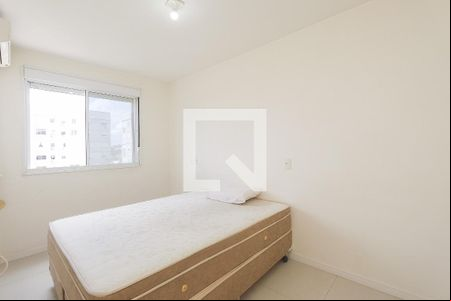 Quarto 1 de apartamento à venda com 2 quartos, 68m² em Jardim Itu, Porto Alegre