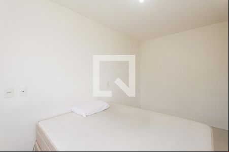 Quarto 1 de apartamento à venda com 2 quartos, 68m² em Jardim Itu, Porto Alegre