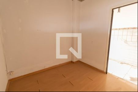 Quarto 1 de casa à venda com 2 quartos, 50m² em Scharlau, São Leopoldo