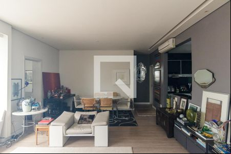 Sala de apartamento para alugar com 2 quartos, 150m² em Higienópolis, São Paulo