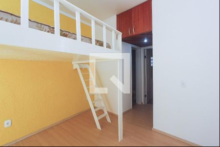 Sala/Quarto de kitnet/studio à venda com 1 quarto, 27m² em Floresta, Porto Alegre