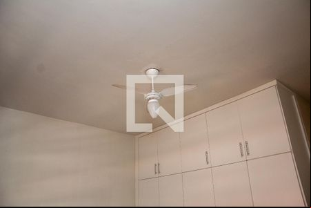 Suíte de casa para alugar com 3 quartos, 150m² em Xangri-la, Contagem