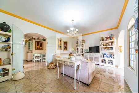Sala de casa à venda com 4 quartos, 400m² em Vila Pires, Santo André