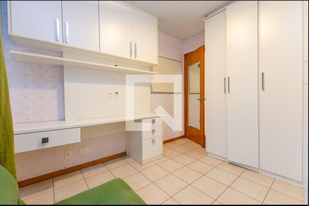 Quarto 1 de apartamento para alugar com 2 quartos, 100m² em Pe Pequeno, Niterói