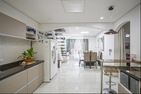 Cozinha de casa à venda com 5 quartos, 350m² em Rochdale, Osasco
