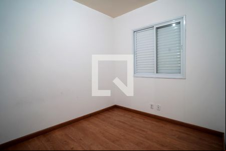 Quarto 2 de apartamento para alugar com 2 quartos, 60m² em Vila Hortência, Sorocaba