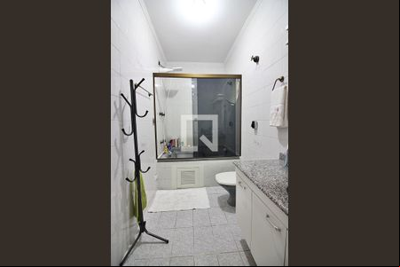 Banheiro do Quarto 1 - Suíte de casa à venda com 3 quartos, 200m² em Jardim das Palmeiras, São Bernardo do Campo