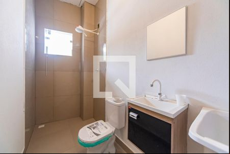 Banheiro  de kitnet/studio para alugar com 1 quarto, 55m² em Jardim Bom Pastor, Santo André