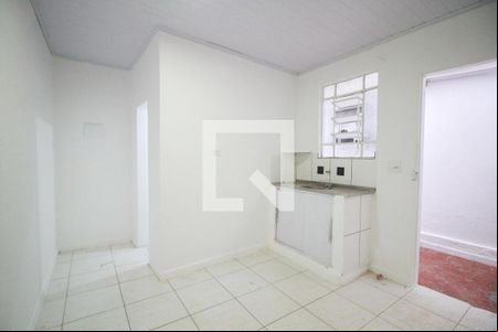 cozinha de casa para alugar com 1 quarto, 25m² em Vila Dom Pedro Ii, São Paulo