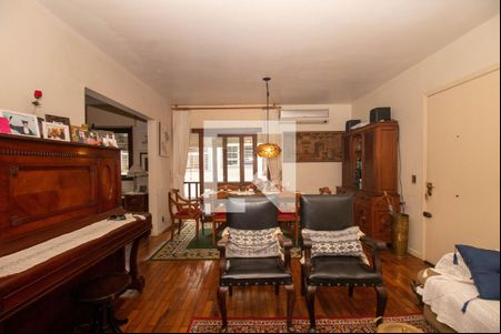 Sala de apartamento para alugar com 3 quartos, 220m² em Rio Branco, Porto Alegre