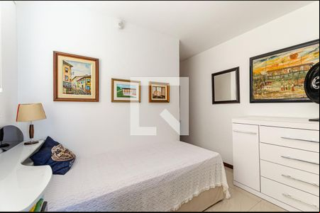 Suite 1 de casa de condomínio para alugar com 5 quartos, 250m² em Charitas, Niterói