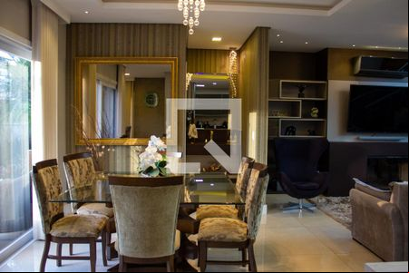 Sala de casa para alugar com 3 quartos, 234m² em Centro, Viamão
