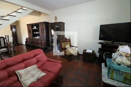 Sala de casa para alugar com 3 quartos, 200m² em Jardim Ester, São Paulo