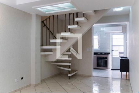 Sala de casa de condomínio para alugar com 2 quartos, 50m² em Nova Petrópolis, São Bernardo do Campo