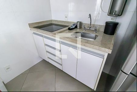 Sala e Cozinha de kitnet/studio para alugar com 1 quarto, 40m² em Vila Olímpia, São Paulo