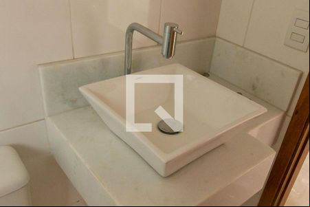 Banheiro suite 1 de casa de condomínio à venda com 2 quartos, 105m² em Vila Pereira Barreto, São Paulo