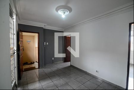 Sala de casa à venda com 2 quartos, 50m² em Estácio, Rio de Janeiro