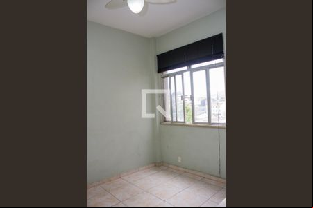 Quarto 01 de apartamento para alugar com 2 quartos, 60m² em Quintino Bocaiúva, Rio de Janeiro