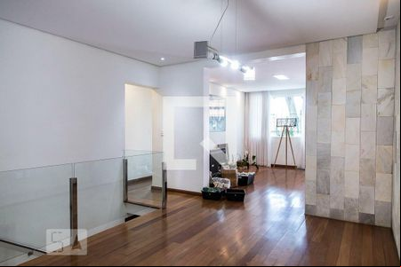 Casa à venda com 3 quartos, 350m² em Alto Caiçaras, Belo Horizonte