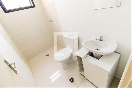 Banheiro Corredor de apartamento à venda com 2 quartos, 73m² em Jardim Maria Rosa, Taboão da Serra