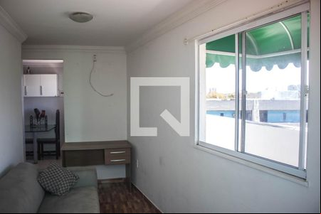 Sala de casa para alugar com 1 quarto, 61m² em Piatã, Salvador