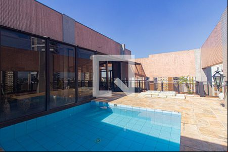 Piscina Privativa de apartamento para alugar com 5 quartos, 550m² em Ahú, Curitiba