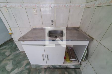 Cozinha de apartamento à venda com 1 quarto, 30m² em Liberdade, São Paulo