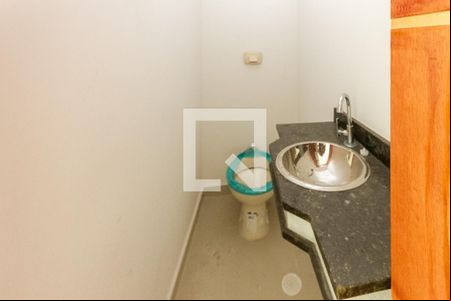 Lavabo de casa de condomínio para alugar com 3 quartos, 141m² em Chácara Belenzinho, São Paulo
