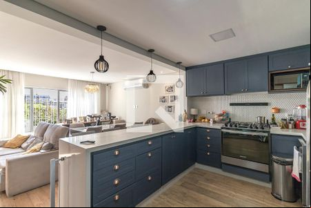 Sala e Cozinha de casa à venda com 3 quartos, 150m² em Indianópolis, São Paulo