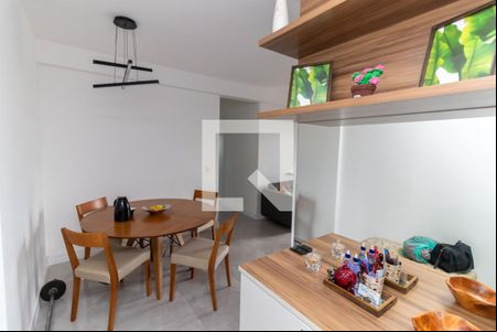 Sala de apartamento à venda com 3 quartos, 64m² em Del Castilho, Rio de Janeiro