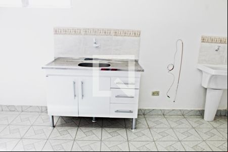 Cozinha e Área de Serviço de apartamento para alugar com 1 quarto, 40m² em Vila Norma, São Paulo