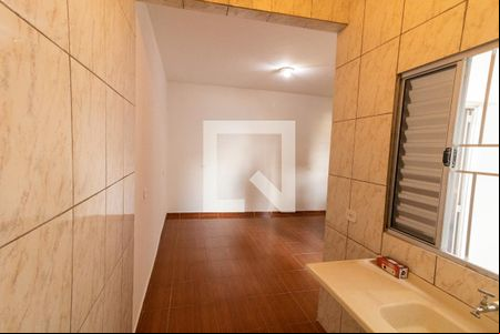 Cozinha de casa para alugar com 1 quarto, 20m² em Vila Talarico, São Paulo