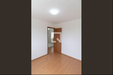 Quarto 1 de apartamento para alugar com 2 quartos, 47m² em Jardim das Margaridas, Salvador