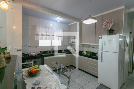 Cozinha de casa à venda com 8 quartos, 360m² em São Marcos, Belo Horizonte