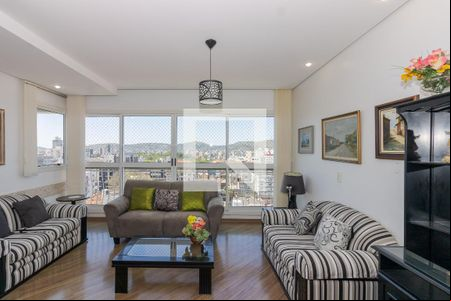 Sala de apartamento para alugar com 3 quartos, 110m² em Petrópolis, Porto Alegre