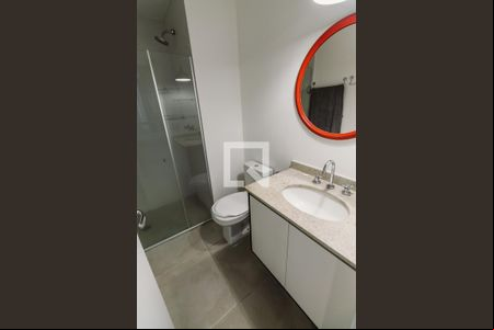 Banheiro de kitnet/studio para alugar com 1 quarto, 40m² em Perdizes, São Paulo