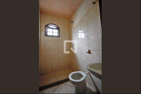 Banheiro de casa para alugar com 1 quarto, 50m² em Laranjal, São Gonçalo